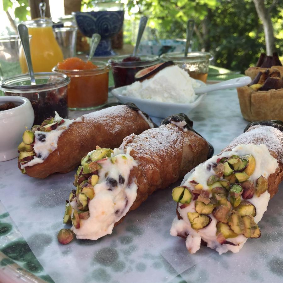 بيفانيا B&B Il Grotto المظهر الخارجي الصورة